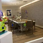 Hotel Sh Colon