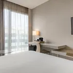 Sh Colon ホテル