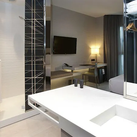 Ac Colón By Marriott 4* Valencia