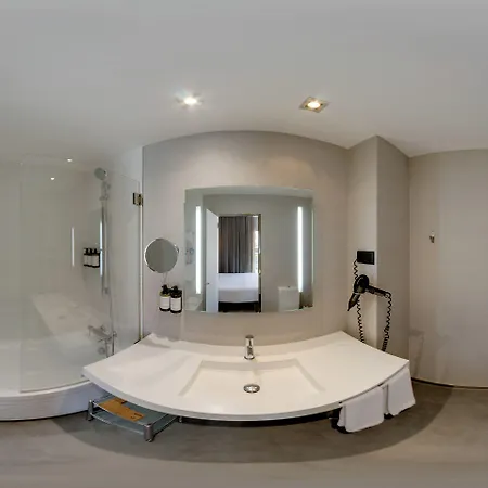 Ac Colón By Marriott 4* Valencia