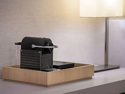 Ac Colón By Marriott 4*