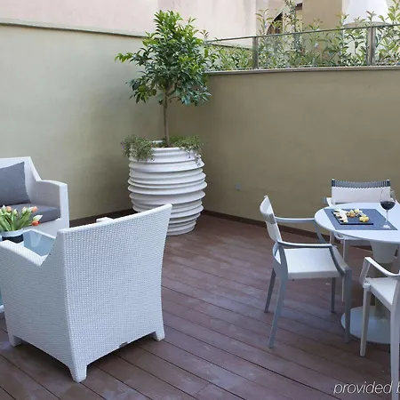 Hotel Ac Colón By Marriott 4*