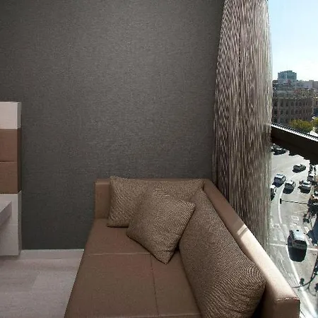 Hotel Ac Colón By Marriott 4*