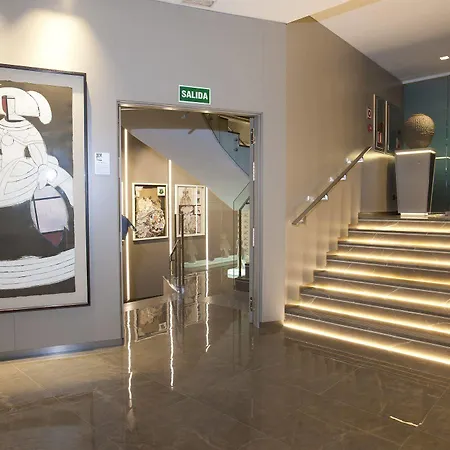 Ac Colón By Marriott 4*